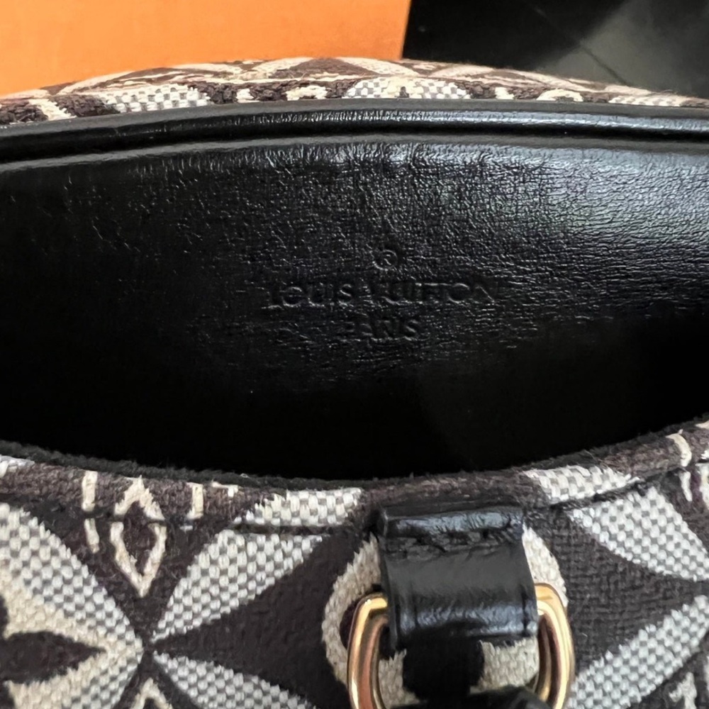 Louis Vuitton Monogram Jacquard Deauville MINI Shoulder Bag. Guarantee Authentic - Picture 5 of 12
